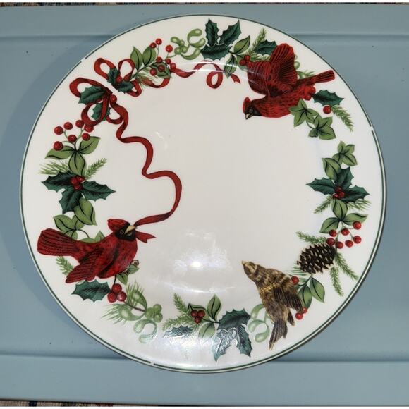 ROYAL NORFOLK Cardinal Christmas 10" Dinner Plate Ribbon Holly & Berries Cones - Picture 1 of 2
